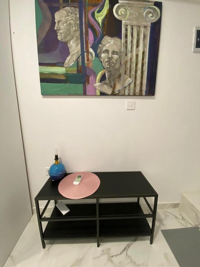 Nirvana Comfort Apartaments 3 Tesalonika Bagian luar foto